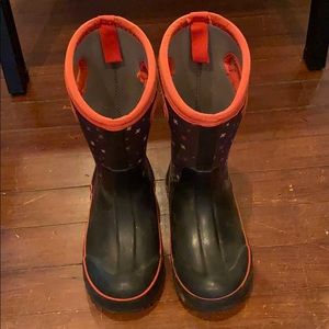 Girls Bogs Sz 13